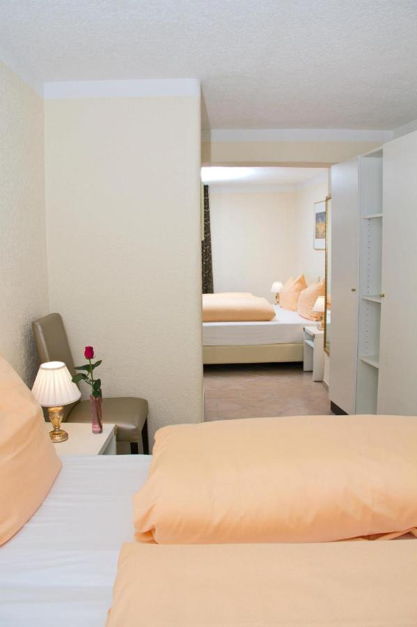 Hotel Albergo Mamma Rosa Wunsiedel Esterno foto