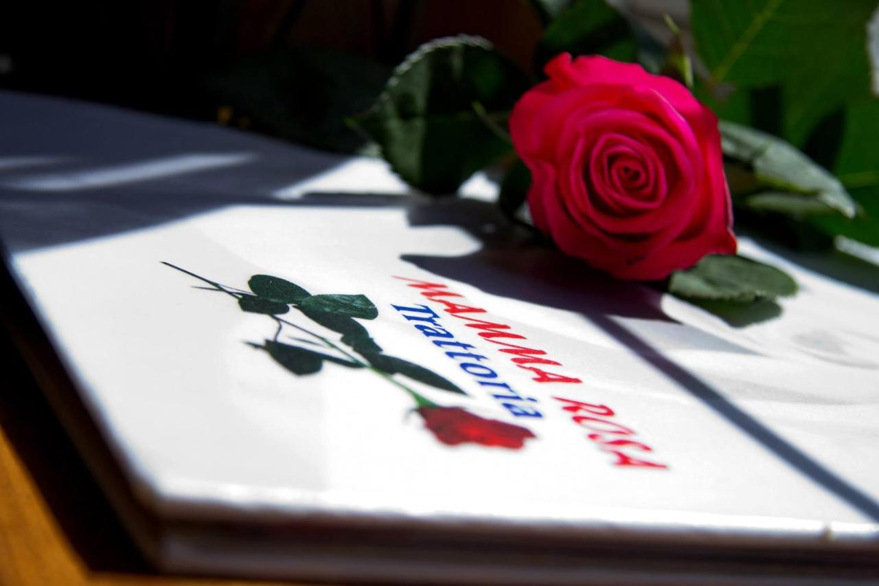 Hotel Albergo Mamma Rosa Wunsiedel Esterno foto