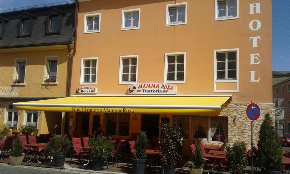 Hotel Albergo Mamma Rosa Wunsiedel Esterno foto